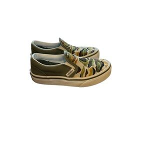 Vans Kids Slip-On Shoes - Green Camo Size 11